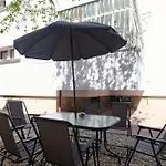 Central Old Town Oasis - Ap 10